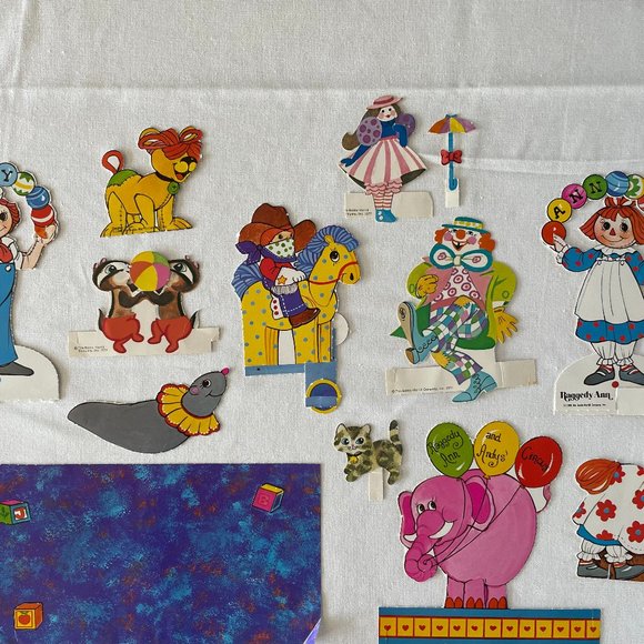 Toys | Raggedy Ann And Andy Circus Play Day Paper Doll Play Book ...